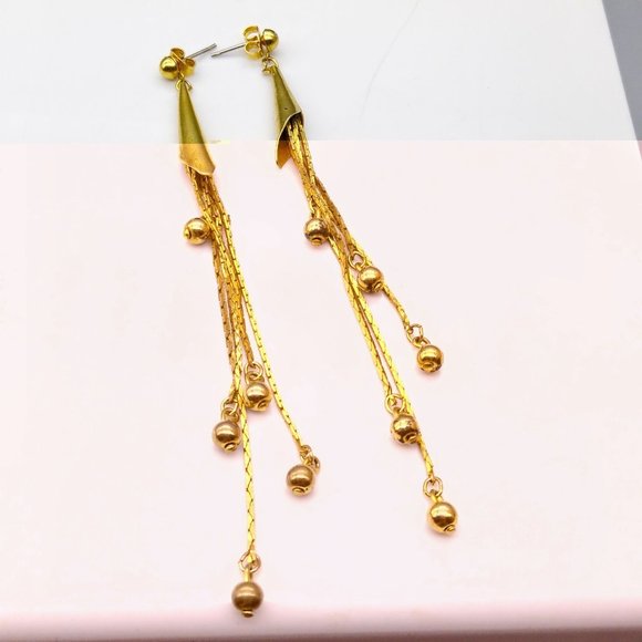 Vintage Shoulder Duster Earrings with Gold Tone Herringbone Chain Dangles Tipped - Picture 2 of 2